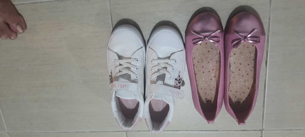 Pantofi si adidas copii, nr. 34-35