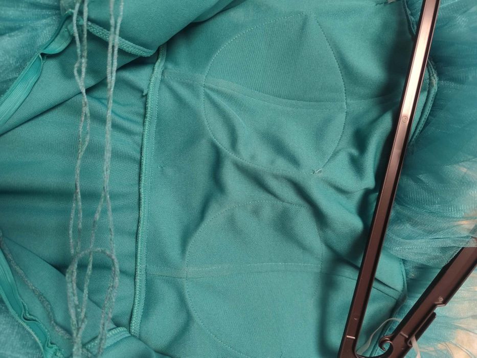 Продавам бална рокля