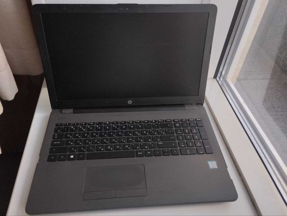 Ноутбук HP 250 G6 (i3 / 8GB / SSD 128GB)