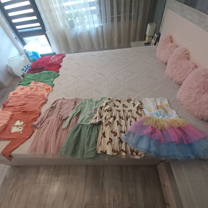 Дрехи за момиче размер 104