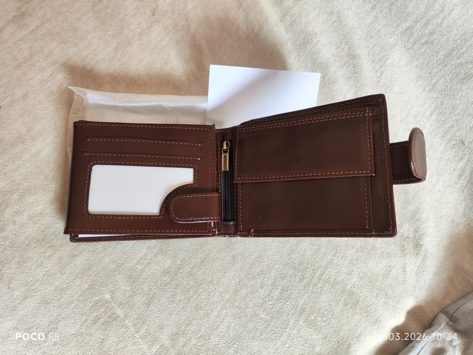 Нов мъжки портфейл от естествена кожа