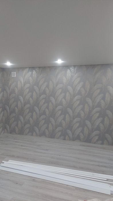 Клею ОБОИ. Галтели.