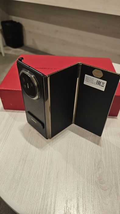 Huawei Mate XT - Ultimate design