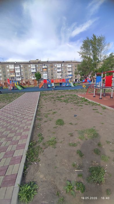 Продам 2 ком квартиру