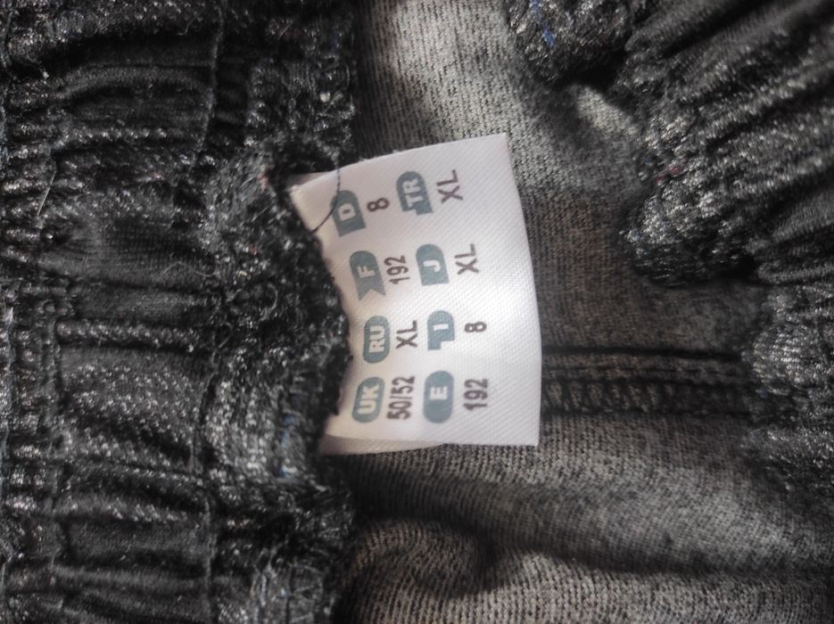 Продам мужской костюм