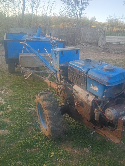 Vand motocultor zbura 12 cp dizel stare bună de funcționare