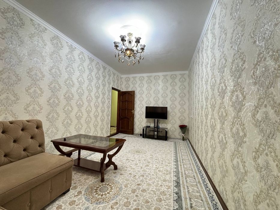 Продаётся 2-х комнатная квартира