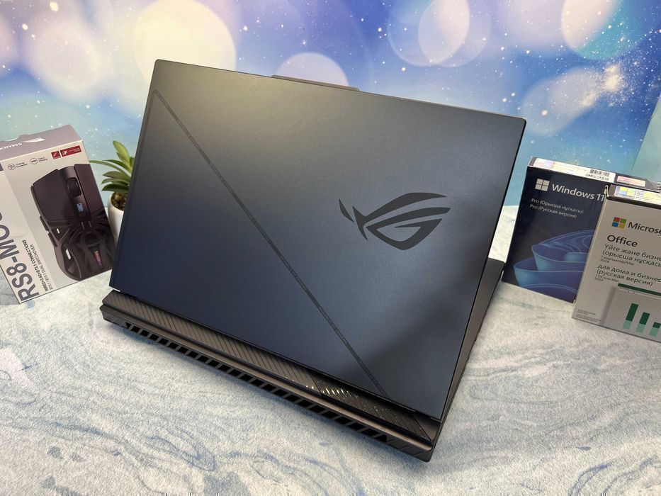 Игровой ноутбук ASUS ROG STRIX G16 /Core i7-13650HX/16GB/1TB/RTX4080