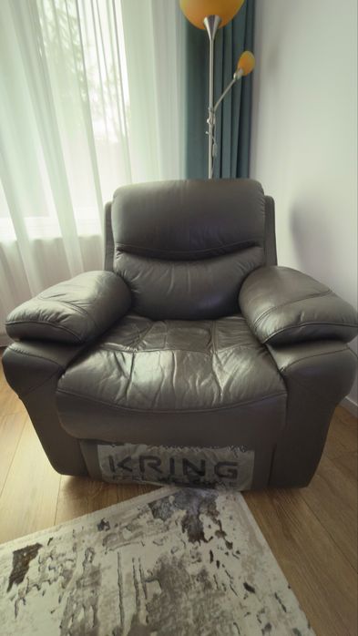 Fotolui piele naturala cu recliner stare foarte buna aproape ca nou