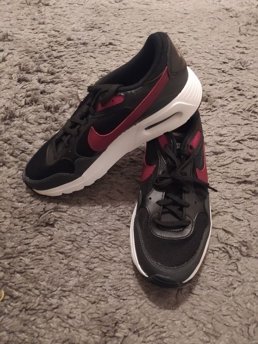 Nike Venture Runner, Air Max,..