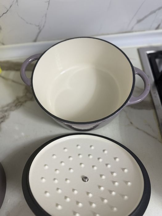 Чугунный казан и сковородка
