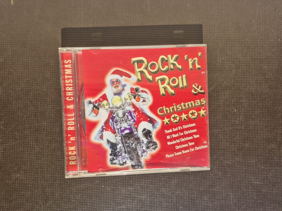 Vând Lot 7 CD muzica usoara straina mixta Rock Craciun