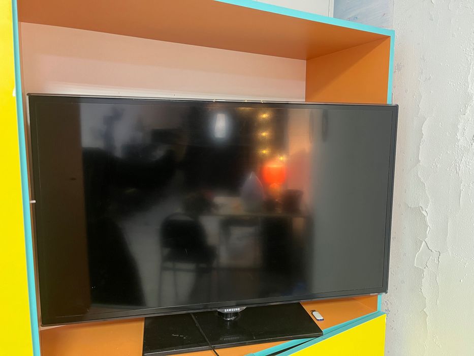 Телевизор Samsung/LED-телевизор.