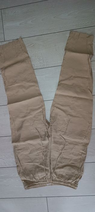 Pantaloni Zara subțiri, de vară