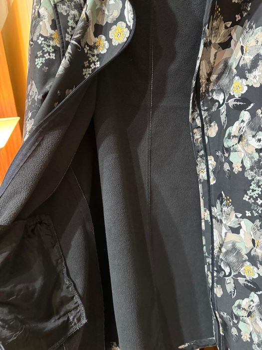 Geacă damă în stare impecabilă