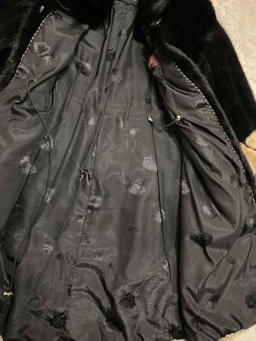 Продам норковую шубу