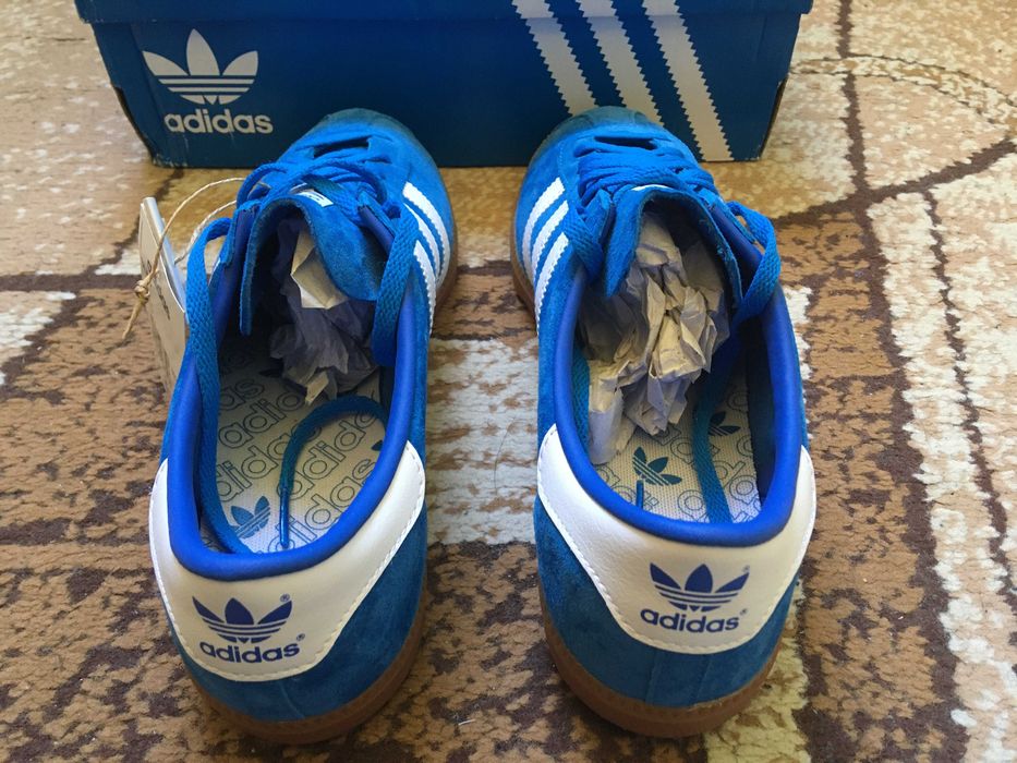Adidas Originals Bleu White/Blue Оригинални Чисто Нови 42EU / 8UK