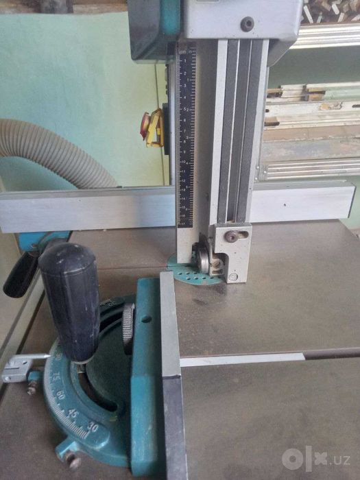 MAKITA LB1200F  Пила ленточная -220 В
