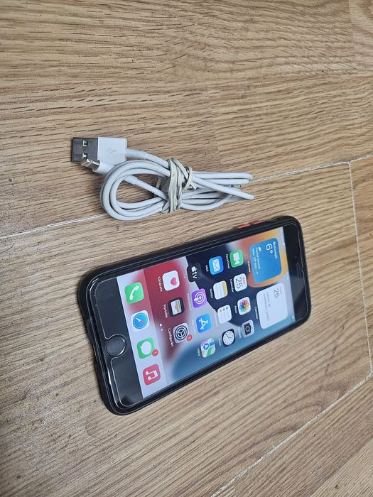 Vand Iphone 6S Plus stare foarte buna Orange