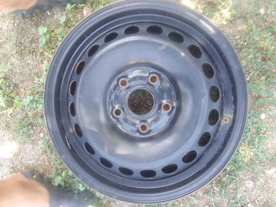 Продам один диск