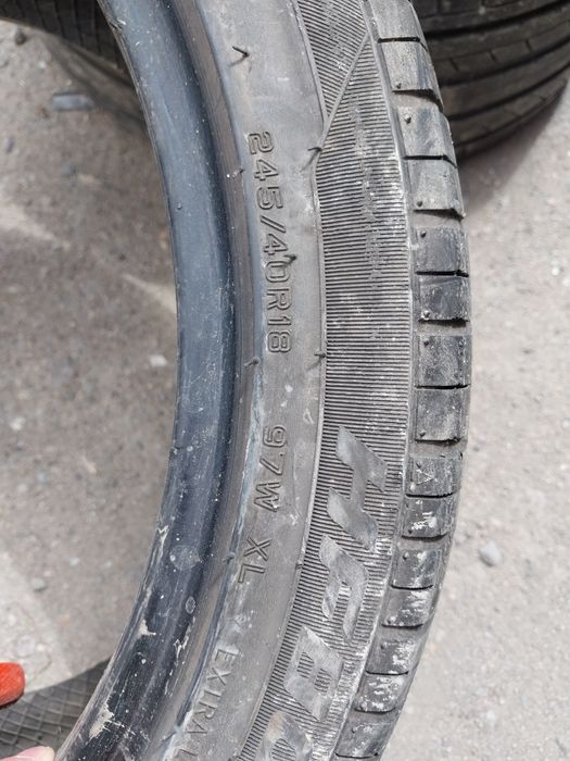 2 шины Hifly Китай 245 40 R18.