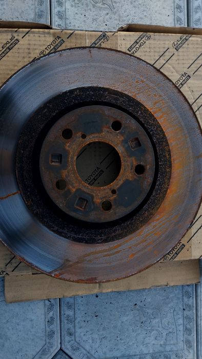 Стартер и генератор автомобиля Lexus Gs 300