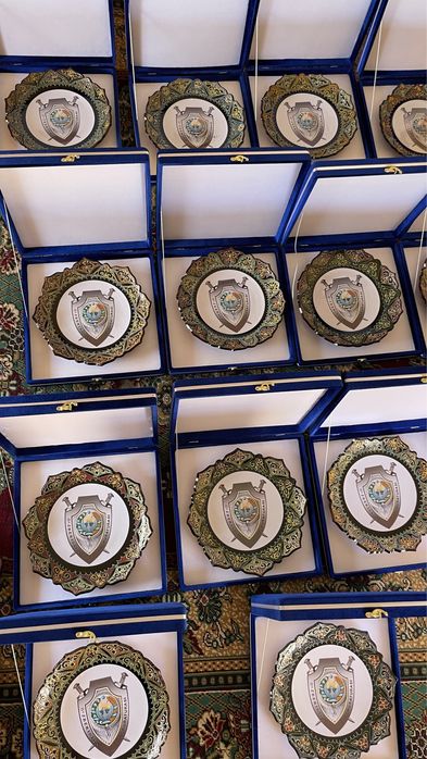 Риштанская керамика по стилю для подарок!