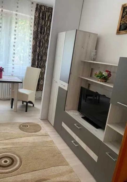 Дава се под наем Двустаен апартамент в Пловдив, Тракия - 65 кв.м за 209.1 € - Снимка #2