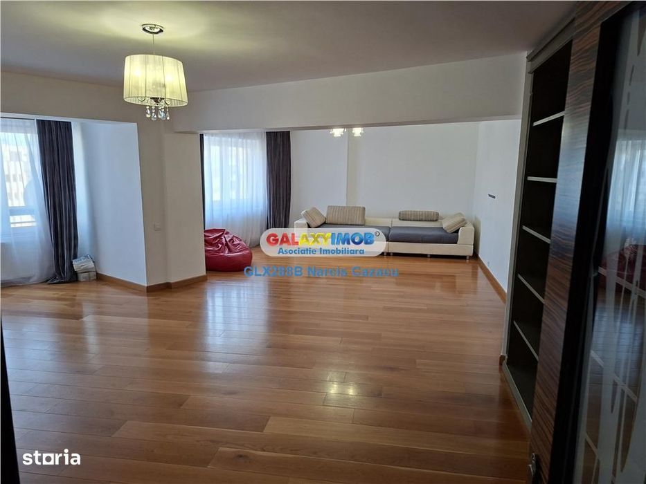 Tineretului Strada Cuza Voda Apartament 4 camere de inchiriat,centrala