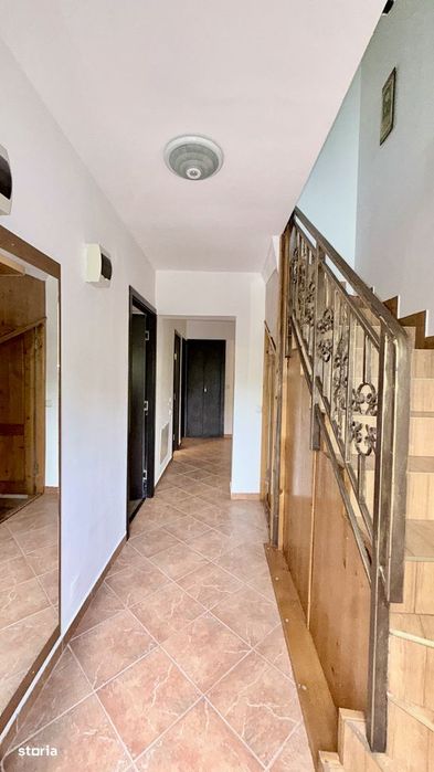 Casă P+1+M în Vlădești – 5 Dormitoare, 5 Băi, 274 mp, Zonă Liniștită