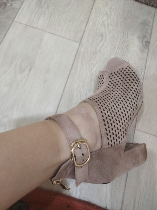 Босоножки 5 тыс тг