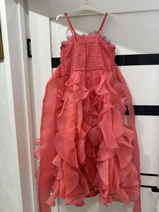 Платье для девочки на праздники