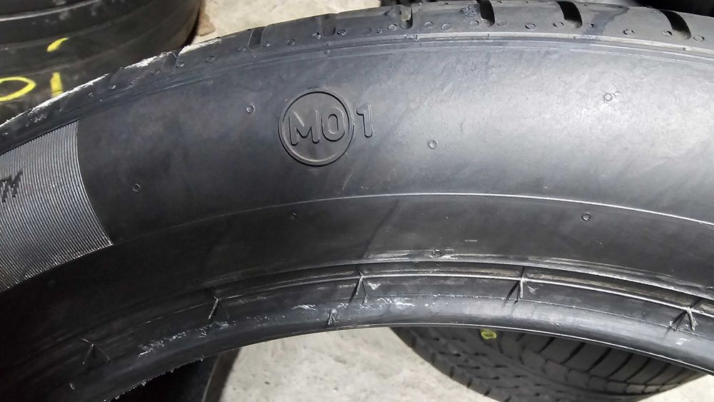 Anvelope 285/40/20 PIRELLI VARA