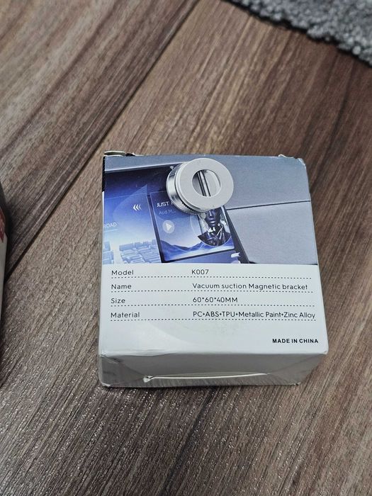 Suport MagSafe masina