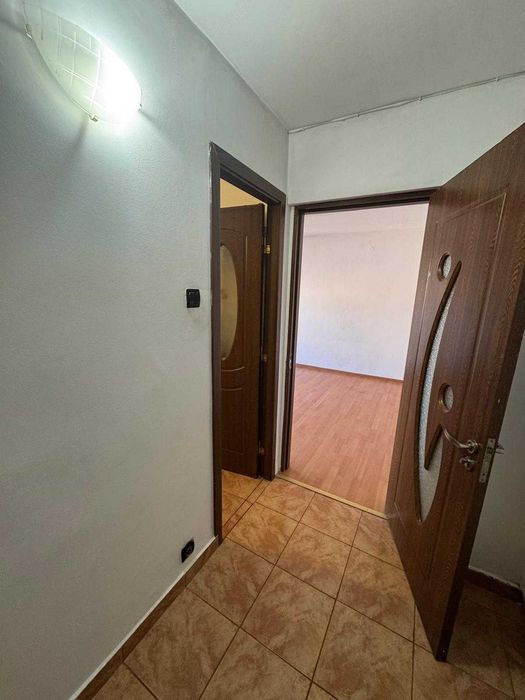 Garsoniera de inchiriat