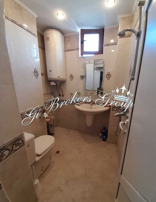 Продава се Тристаен апартамент в Бургас, Център - 67 кв.м за 2511 €/кв.м - Снимка #14