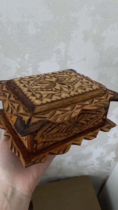 Шкатулка деревянная