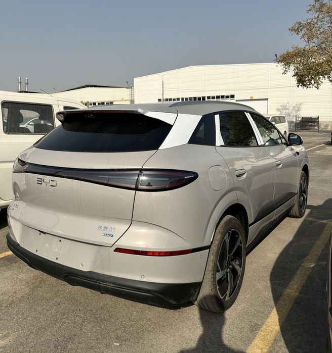 **BYD SEALION 06 pilot plus 
Bu eng full Pozitsiya 
Xaladilnik va mikr