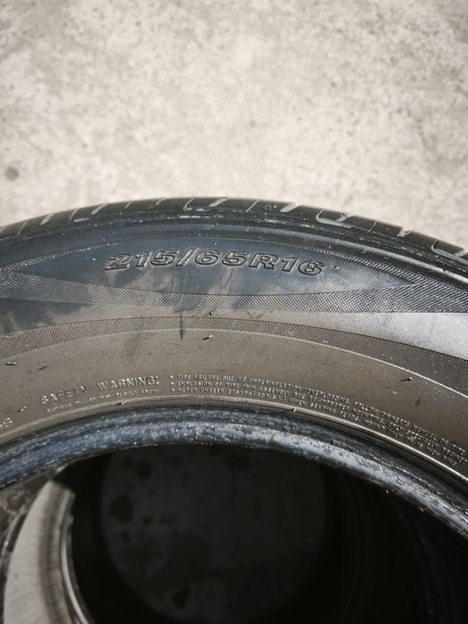 Шины  215/65 R16
