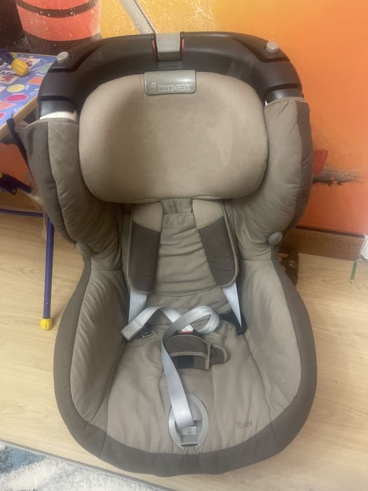 Продам самое безопасное автокресло «Maxi-cosi»