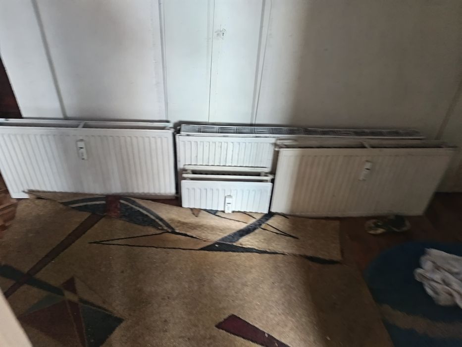 4 calorifere  care au fost folosite dar sunt bune pot fi folosite