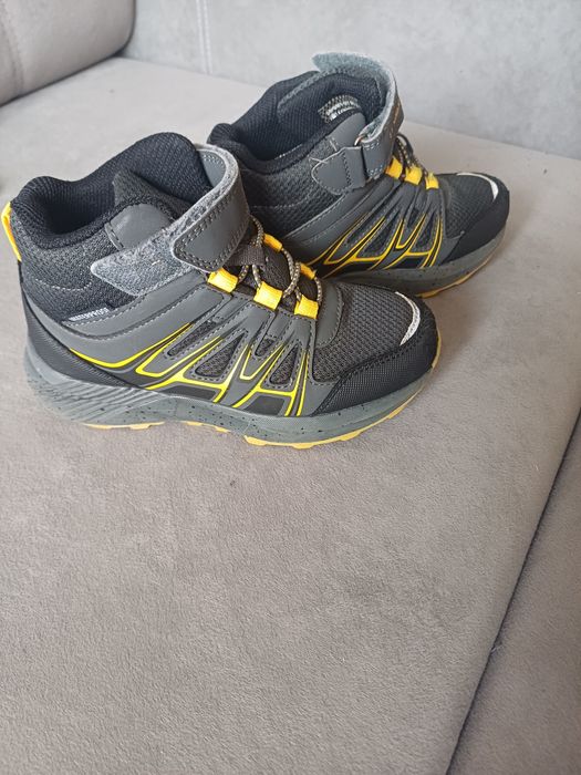 Зимние и осение ботинки