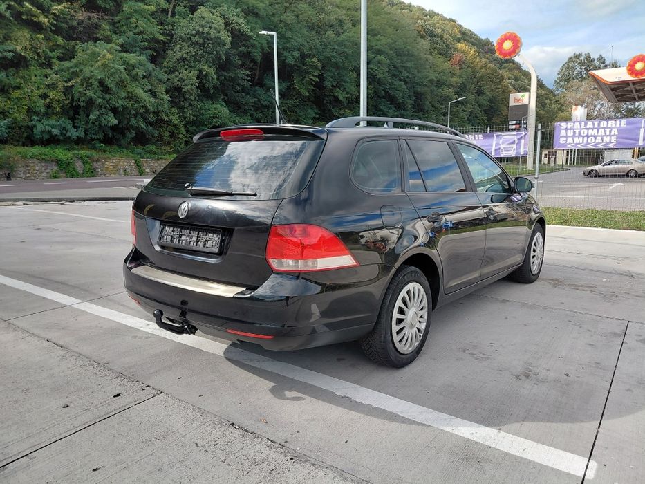 Golf VI 1,9 diesel an 2008 euro 4 Navigație/Incalzire scaune /Carlig