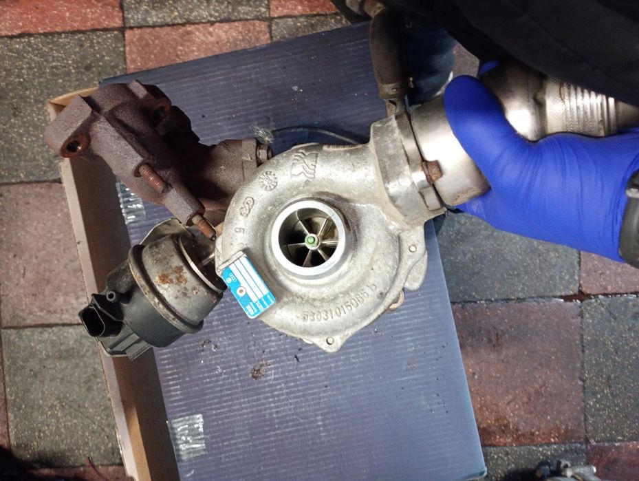 Turbina turbosuflanta turbo audi a4 2.0tdi cag caga cagb 03l145702h