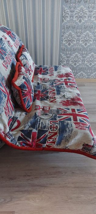 Продам диван , раскладной б/у