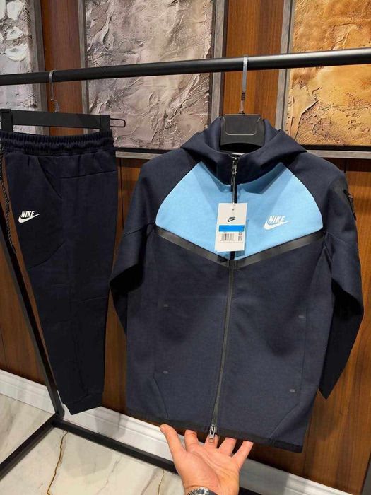 Детски екип Nike Tech Fleece