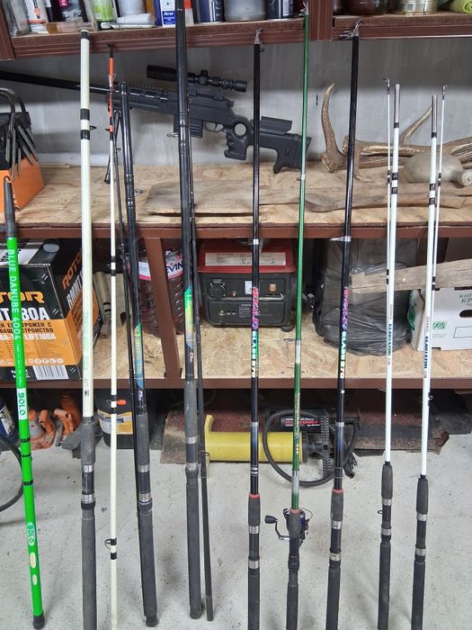 Продавам въдици .