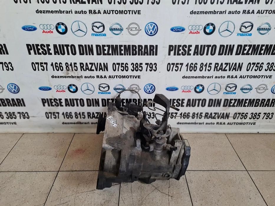 Cutie Viteze Vw Bora Golf 4 2.0 Benzina Cod EWR - Dezmembrari Arad