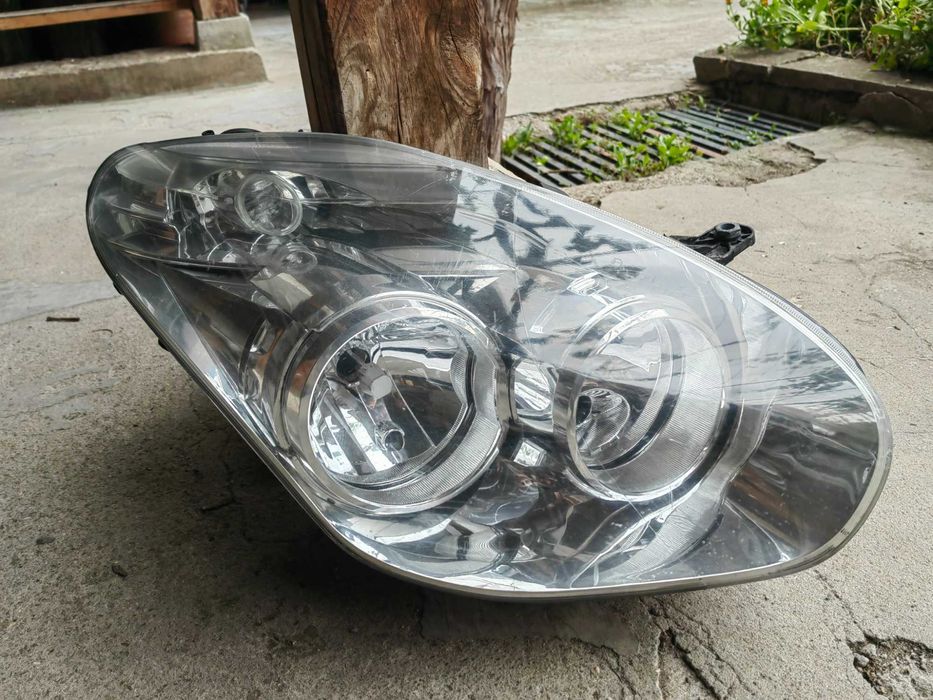 Фар Opel Combo десен / Фар Опел Комбо Оригинален