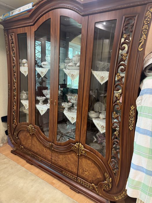 Mebel stenka xitoyda ishlab chiqarilgan